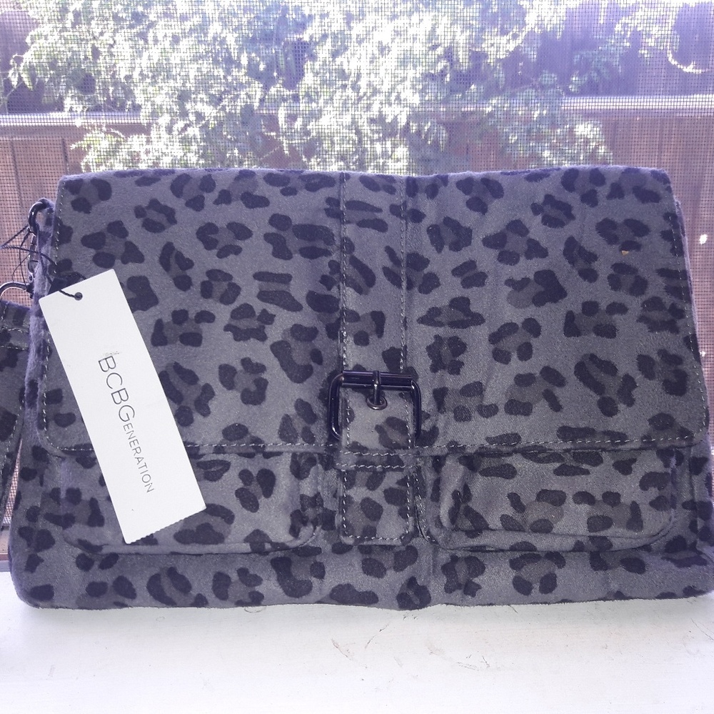 BCBGeneration Hand Bag